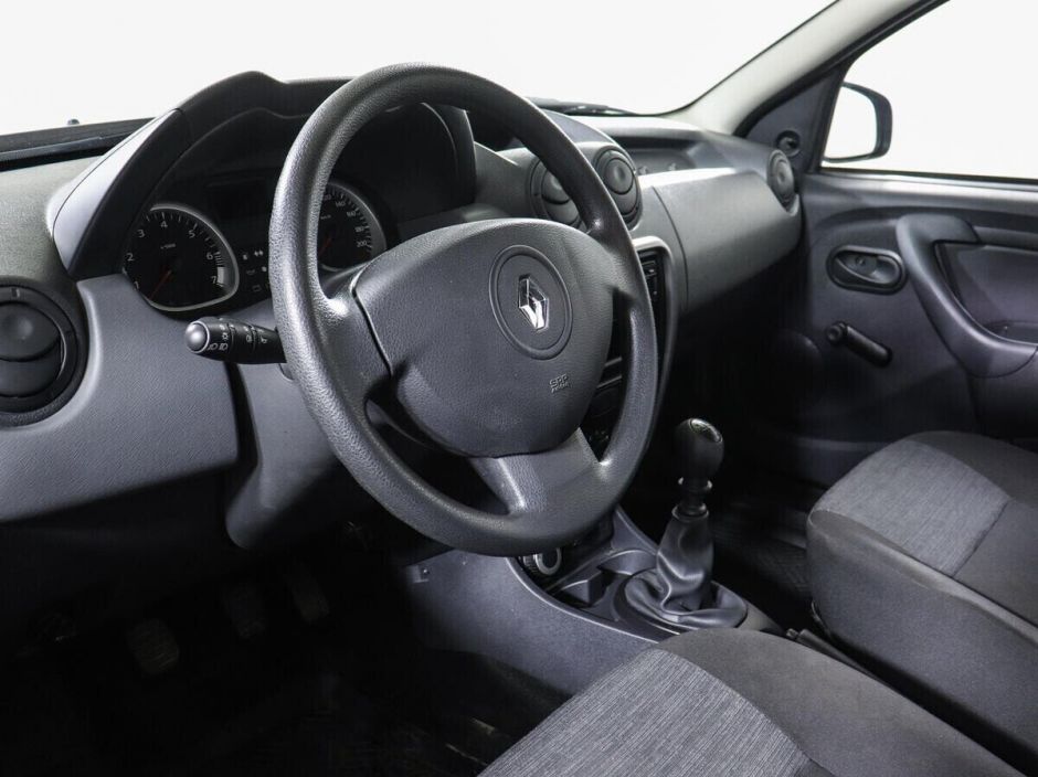 Renault Duster, 1.6 л, МТ, 2014 фото 2