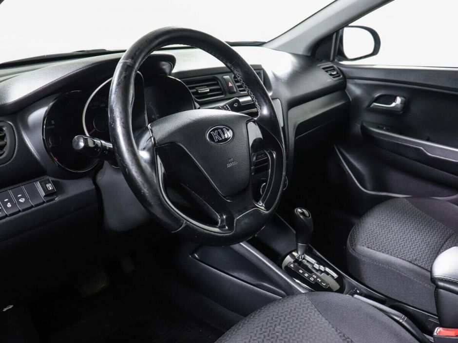 Kia Rio, 1.4 л, АТ, 2016 фото 2