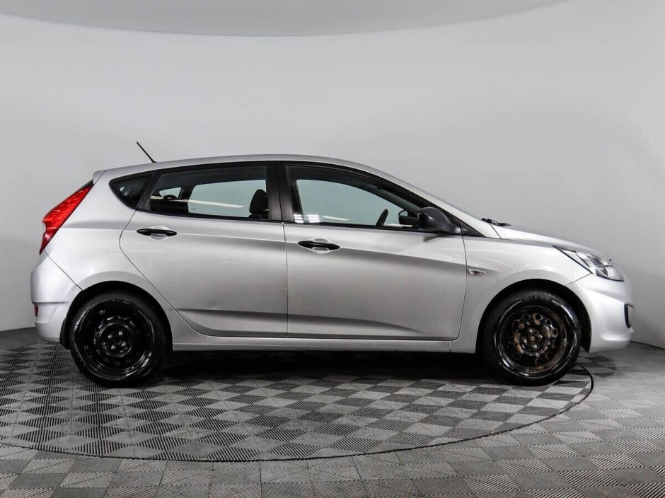 Hyundai Solaris, 1.4 л, АТ, 2012 фото 6