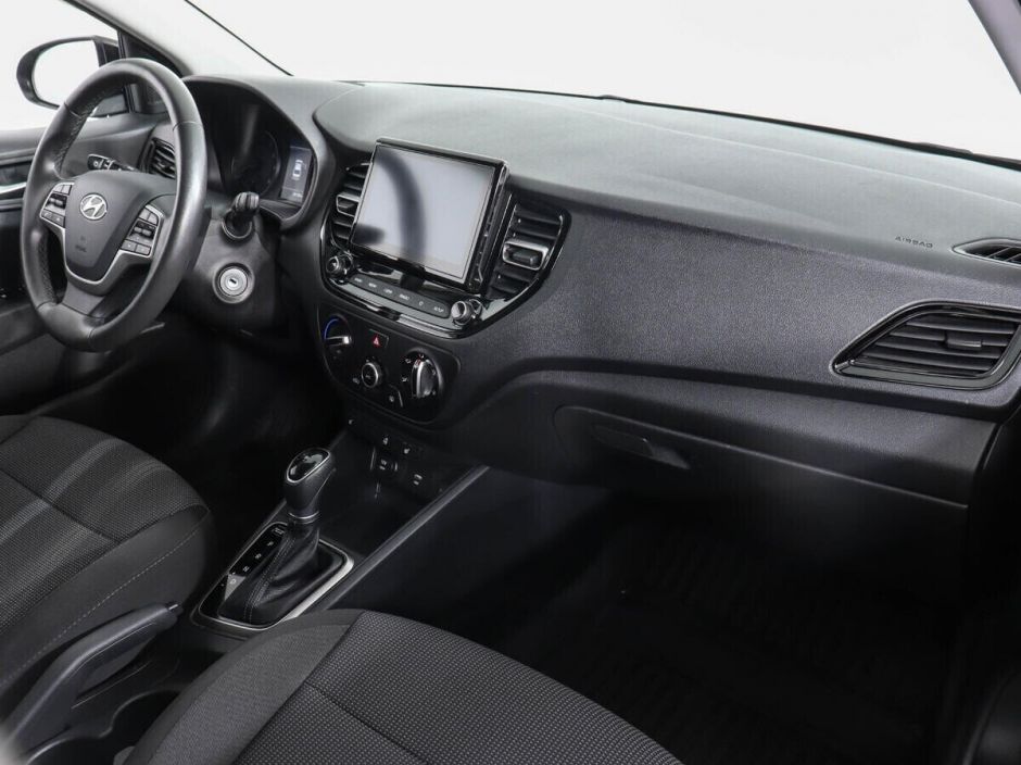 Hyundai Solaris, 1.6 л, АТ, 2020 фото 5