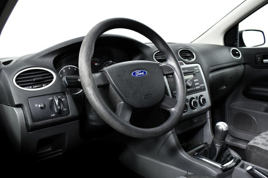 Ford Focus, 1.4 л, МТ, 2006 фото 1