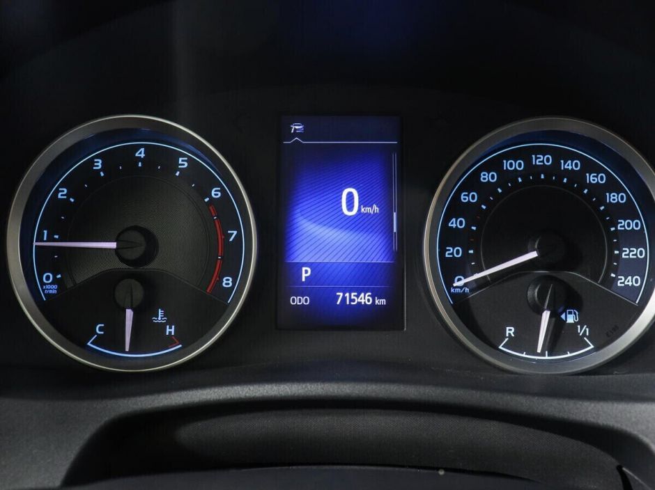 Toyota Corolla, 1.6 л, Вариатор, 2016 фото 13