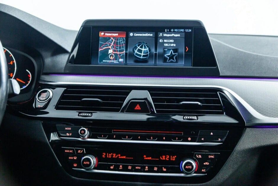BMW 5 серии, 2.0 л, АТ, 2019 фото 12