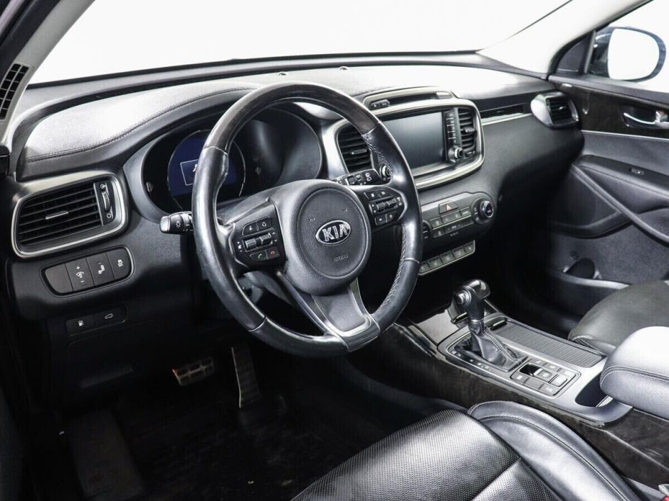 Kia Sorento, 2.2 л, АТ, 2016 фото 7