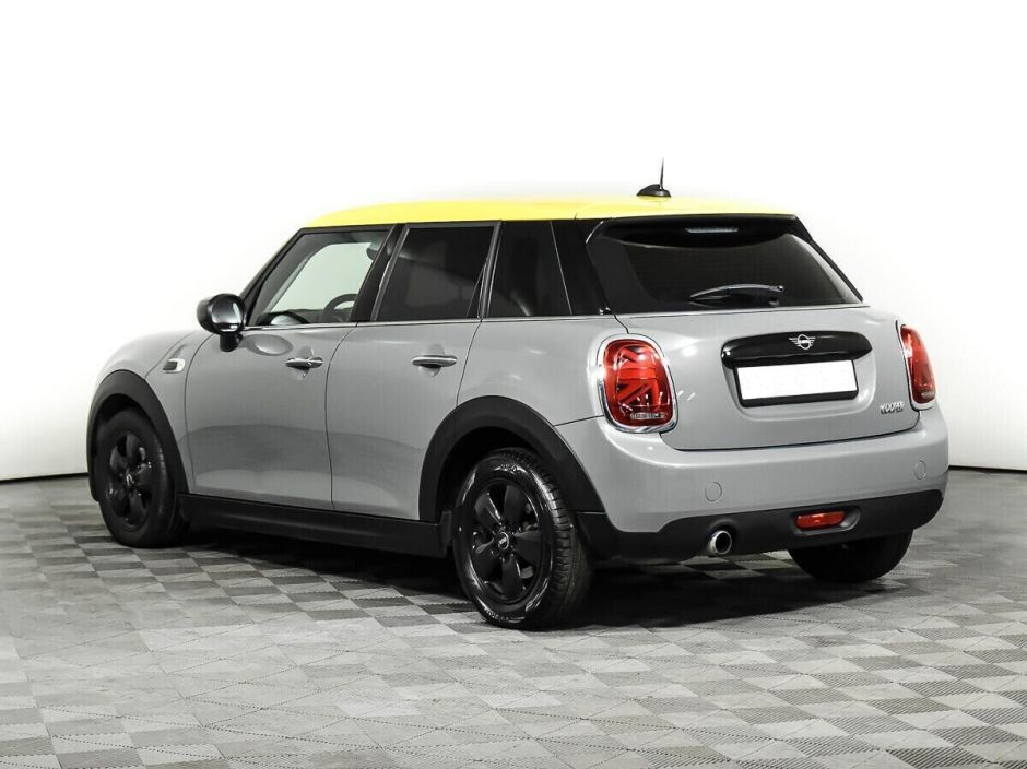 MINI Hatch, 1.5 л, Робот, 2018 фото 6
