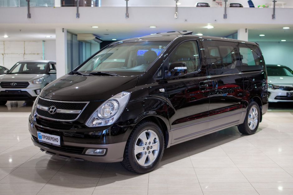 Hyundai Grand Starex, 2.5 л, АТ, 2010 фото 3