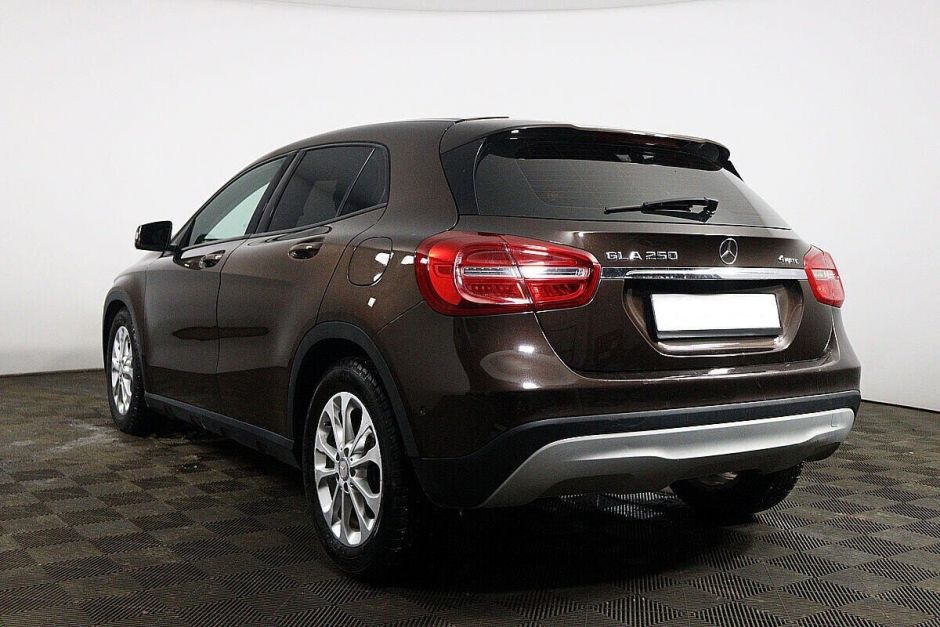 Mercedes-Benz GLA, 2.0 л, Робот, 2014 фото 6