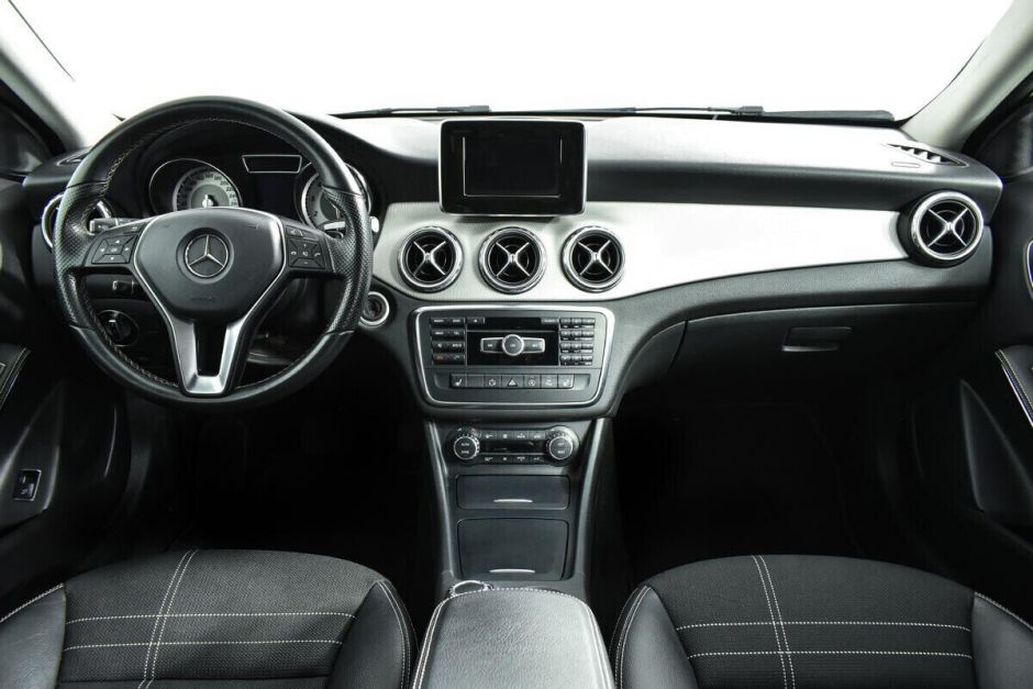 Mercedes-Benz GLA, 1.6 л, Робот, 2015 фото 8