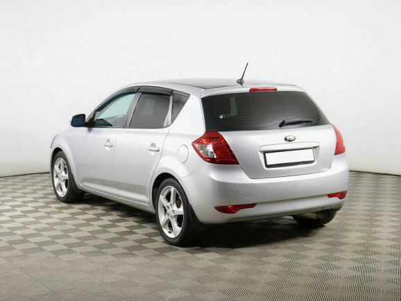 Kia Ceed, 1.6 л, МТ, 2010 фото 8