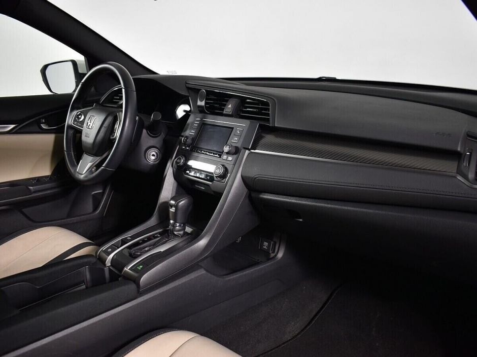Honda Civic, 1.5 л, Вариатор, 2018 фото 10