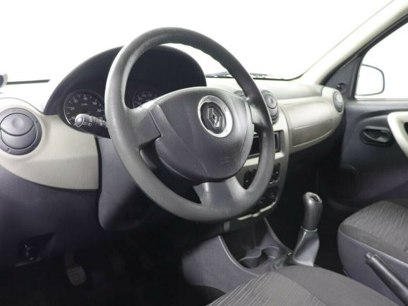 Renault Sandero, 1.6 л, МТ, 2011 фото 2