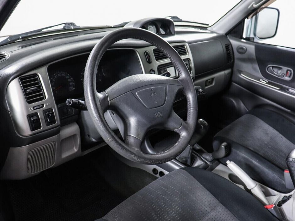 Mitsubishi Pajero Sport, 3.0 л, МТ, 2006 фото 7