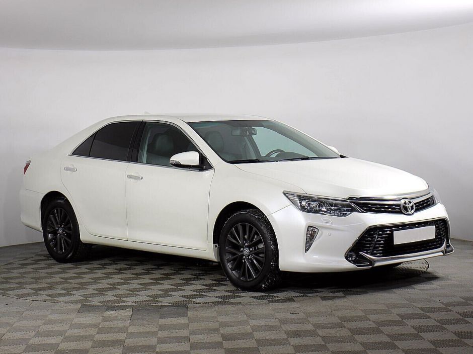 Toyota Camry, 2.5 л, АТ, 2017 фото 5
