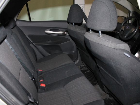 Toyota Auris, 1.6 л, Робот, 2007 фото 1