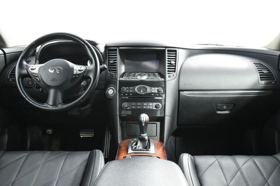 Infiniti QX70, 3.7 л, АТ, 2016 фото 8