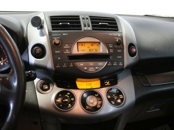 Toyota RAV4, 2.0 л, АТ, 2006 фото 9