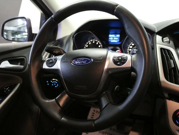 Ford Focus, 2.0 л, Робот, 2013 фото 10