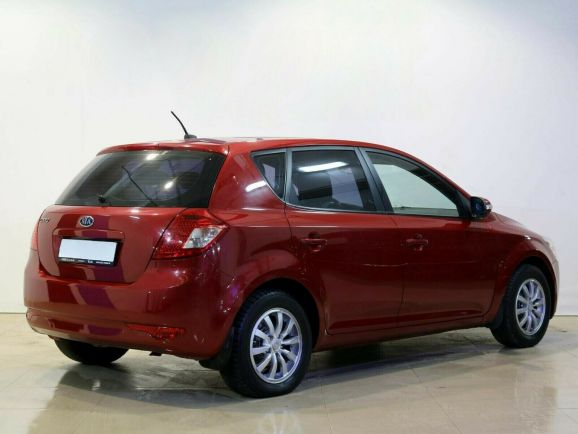 Kia Ceed, 1.6 л, АТ, 2010 фото 5