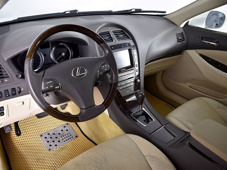 Lexus ES, 3.5 л, АТ, 2012 фото 8