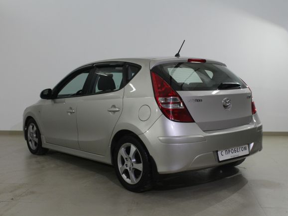 Hyundai i30, 1.6 л, МТ, 2009 фото 6
