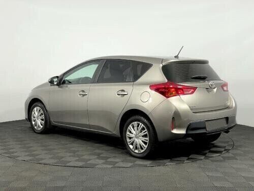 Toyota Auris, 1.6 л, Вариатор, 2014 фото 5
