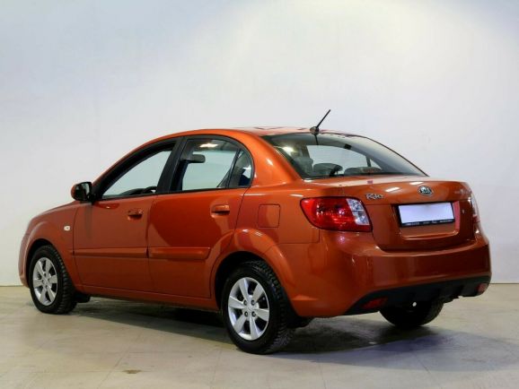 Kia Rio, 1.4 л, АТ, 2011 фото 5