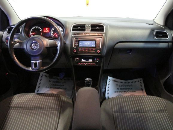 Volkswagen Polo, 1.6 л, МТ, 2013 фото 2