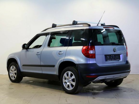 Skoda Yeti, 1.2 л, Робот, 2011 фото 6