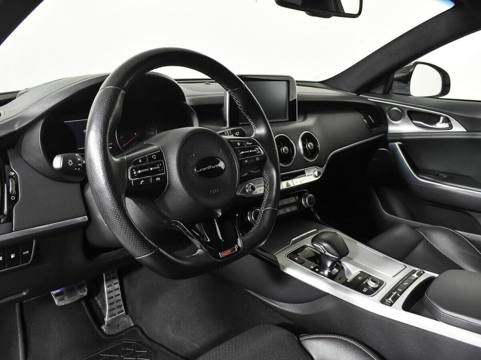 Kia Stinger, 2.0 л, АТ, 2018 фото 7