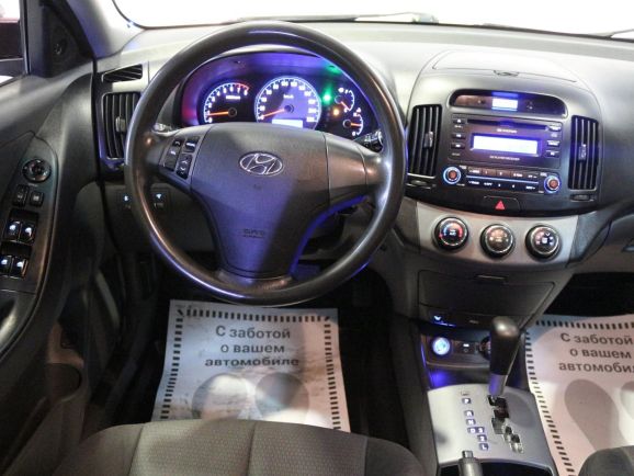 Hyundai Elantra, 1.6 л, АТ, 2009 фото 2