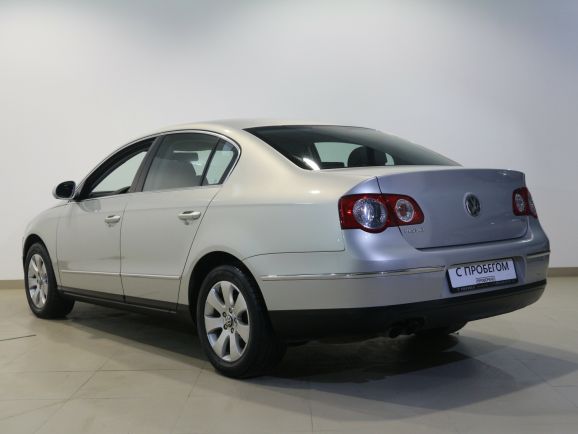 Volkswagen Passat, 2.0 л, Робот, 2007 фото 6
