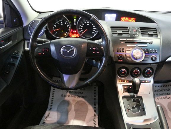 Mazda 3, 1.6 л, АТ, 2011 фото 2