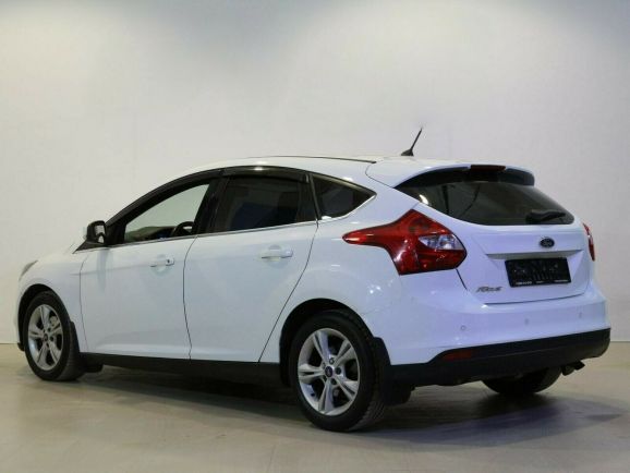 Ford Focus, 1.6 л, Робот, 2013 фото 6