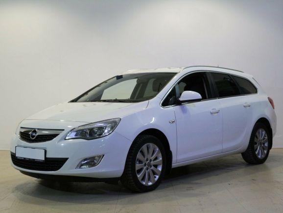 Opel Astra, 1.4 л, МТ, 2011 фото 3