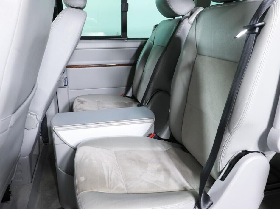 Volkswagen Multivan, 2.0 л, Робот, 2013 фото 2