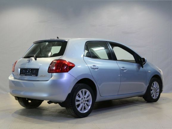 Toyota Auris, 1.6 л, Робот, 2007 фото 5