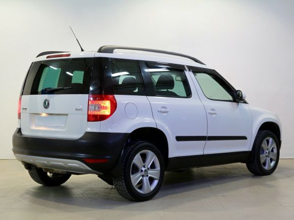 Skoda Yeti, 1.8 л, МТ, 2010 фото 5