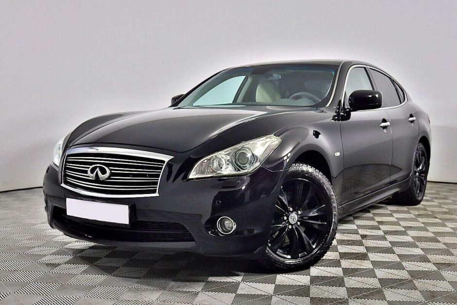 Infiniti M, 3.7 л, АТ, 2013 фото 3