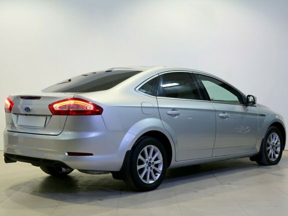 Ford Mondeo Titanium, 2.0 л, Робот, 2013 фото 5