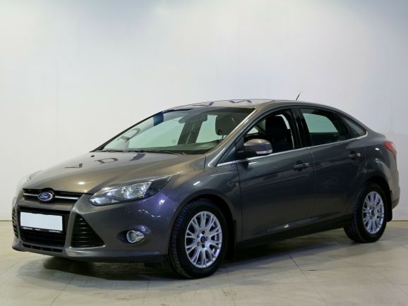 Ford Focus Titanium, 2.0 л, Робот, 2013 фото 3
