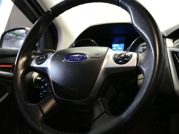 Ford Focus Titanium, 1.6 л, Робот, 2013 фото 10