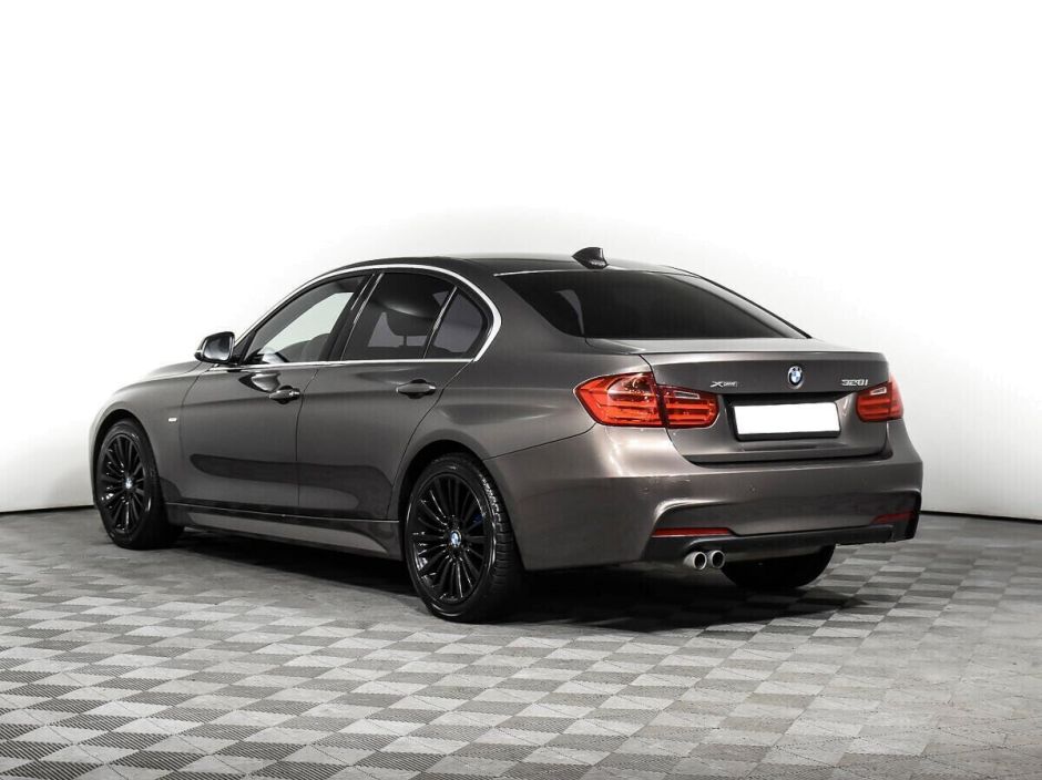 BMW 3 серии, 2.0 л, АТ, 2013 фото 6
