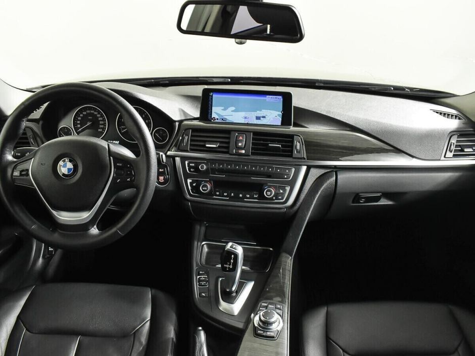 BMW 3 серии, 2.0 л, АТ, 2013 фото 9