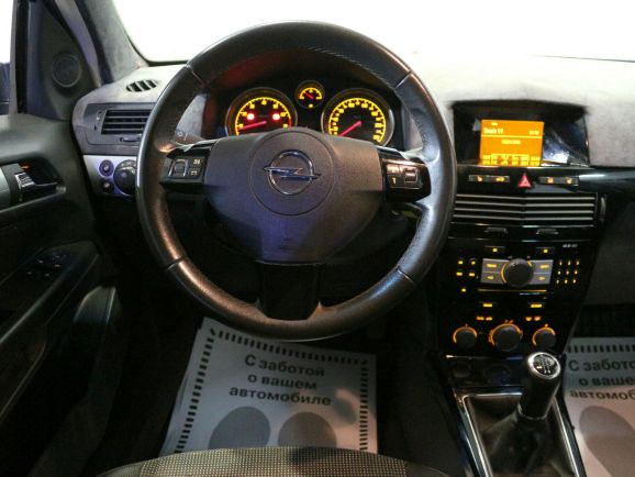 Opel Astra Cosmo, 1.6 л, МТ, 2013 фото 7
