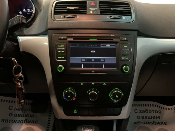 Skoda Yeti Active, 1.2 л, Робот, 2010 фото 1