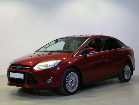 Ford Focus Titanium, 2.0 л, Робот, 2013 фото 3