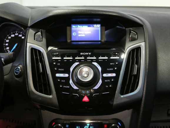 Ford Focus Titanium, 2.0 л, Робот, 2013 фото 12