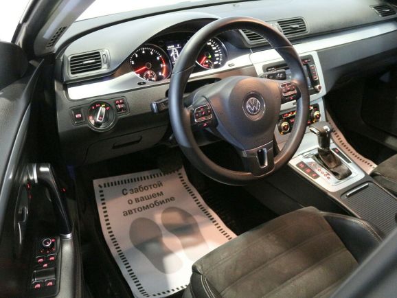 Volkswagen Passat CC, 1.8 л, Робот, 2011 фото 8