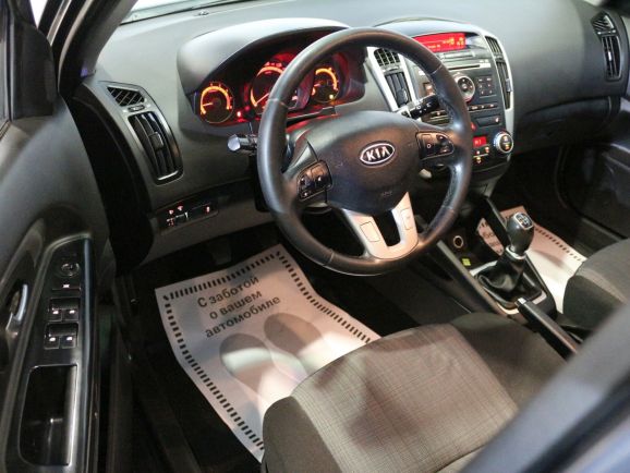Kia Ceed, 1.6 л, МТ, 2011 фото 8