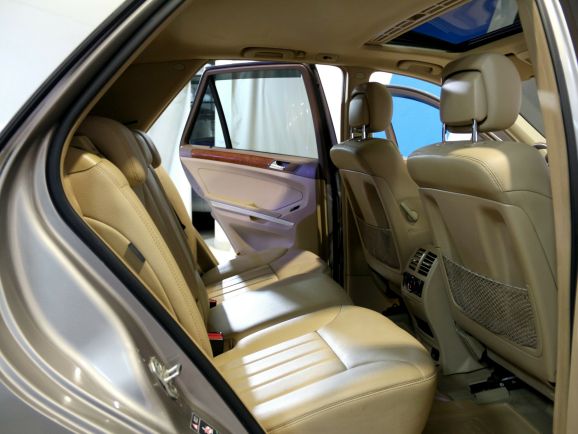 Mercedes-Benz M-Класс, 3.5 л, АТ, 2007 фото 8